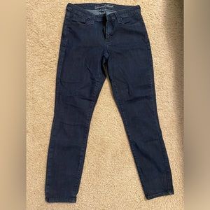 Universal thread jeans
